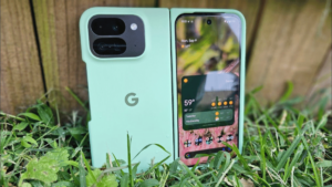 Read more about the article Pixel 9 Pro Fold Official Aloe Green Case Review